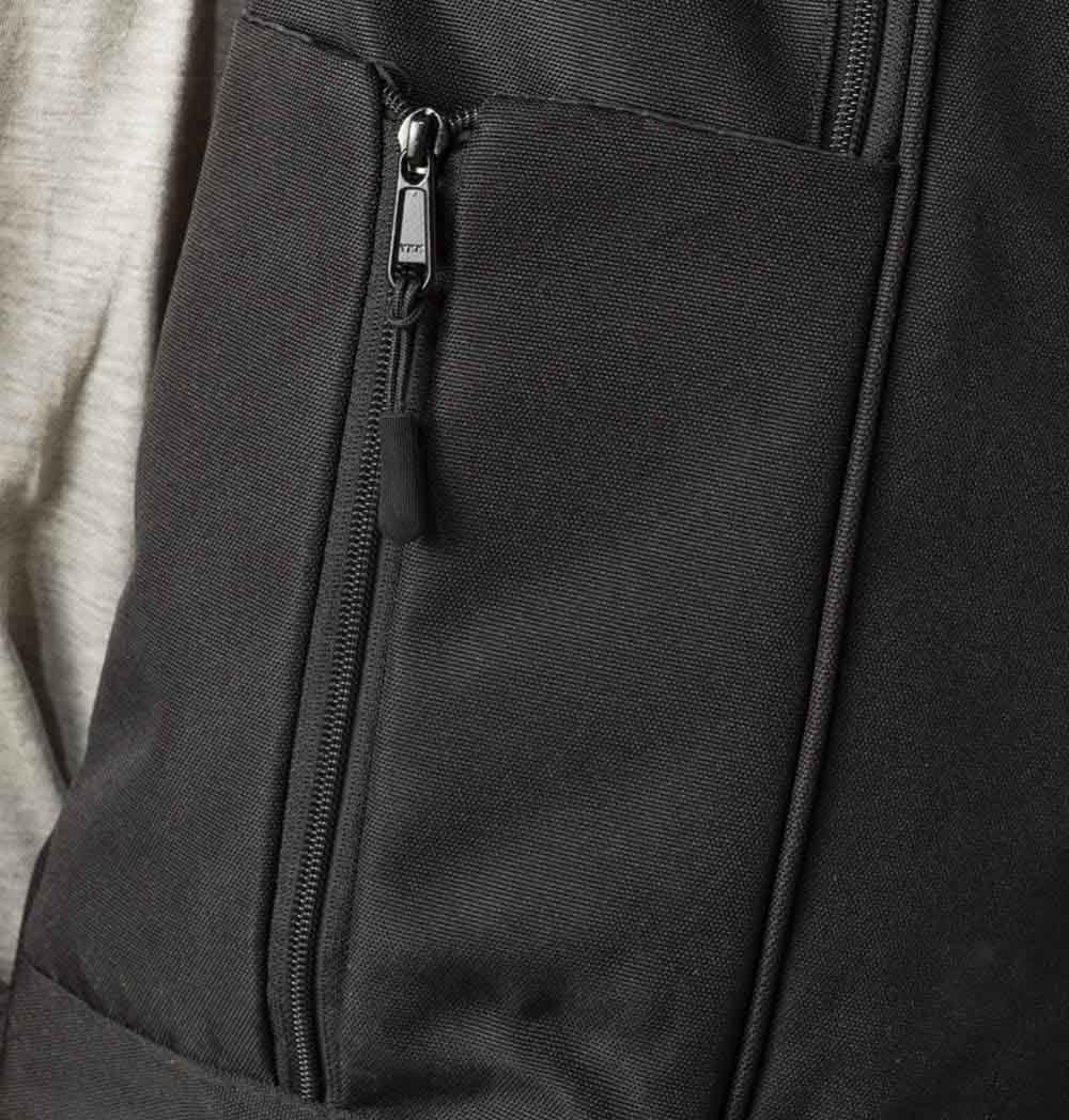 VERTICAL ERGONOMIC BACKPACK - your back-friendly backpack