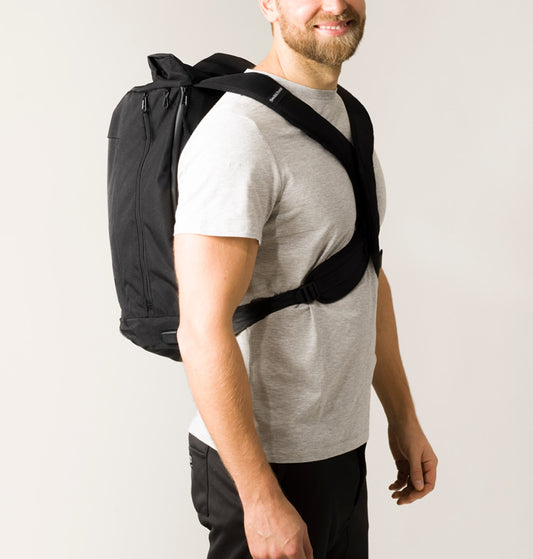 VERTICAL ERGONOMIC BACKPACK - your back-friendly backpack